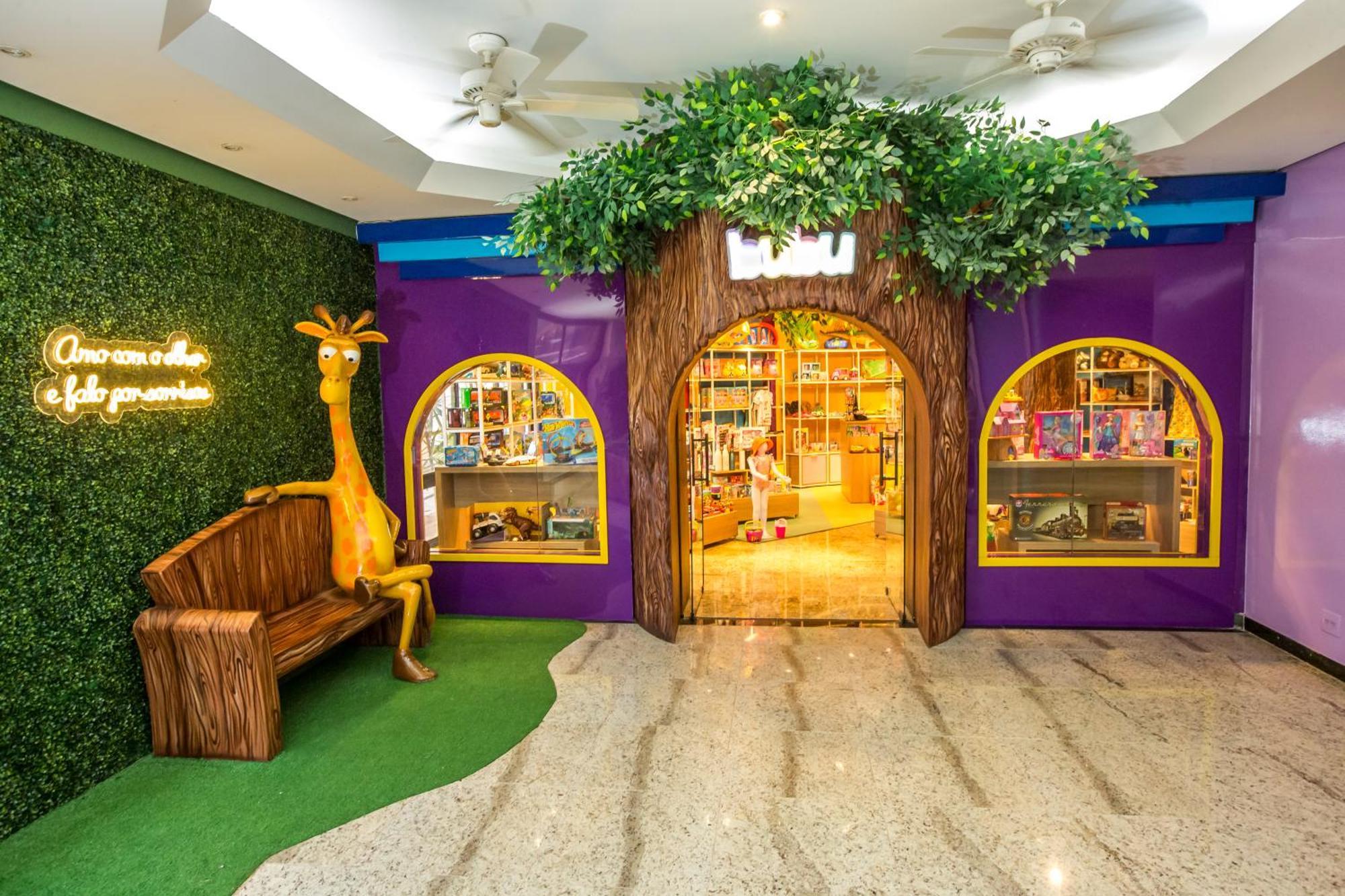 Blue Tree Thermas De Lins Resort Luaran gambar The entrance of the children's library