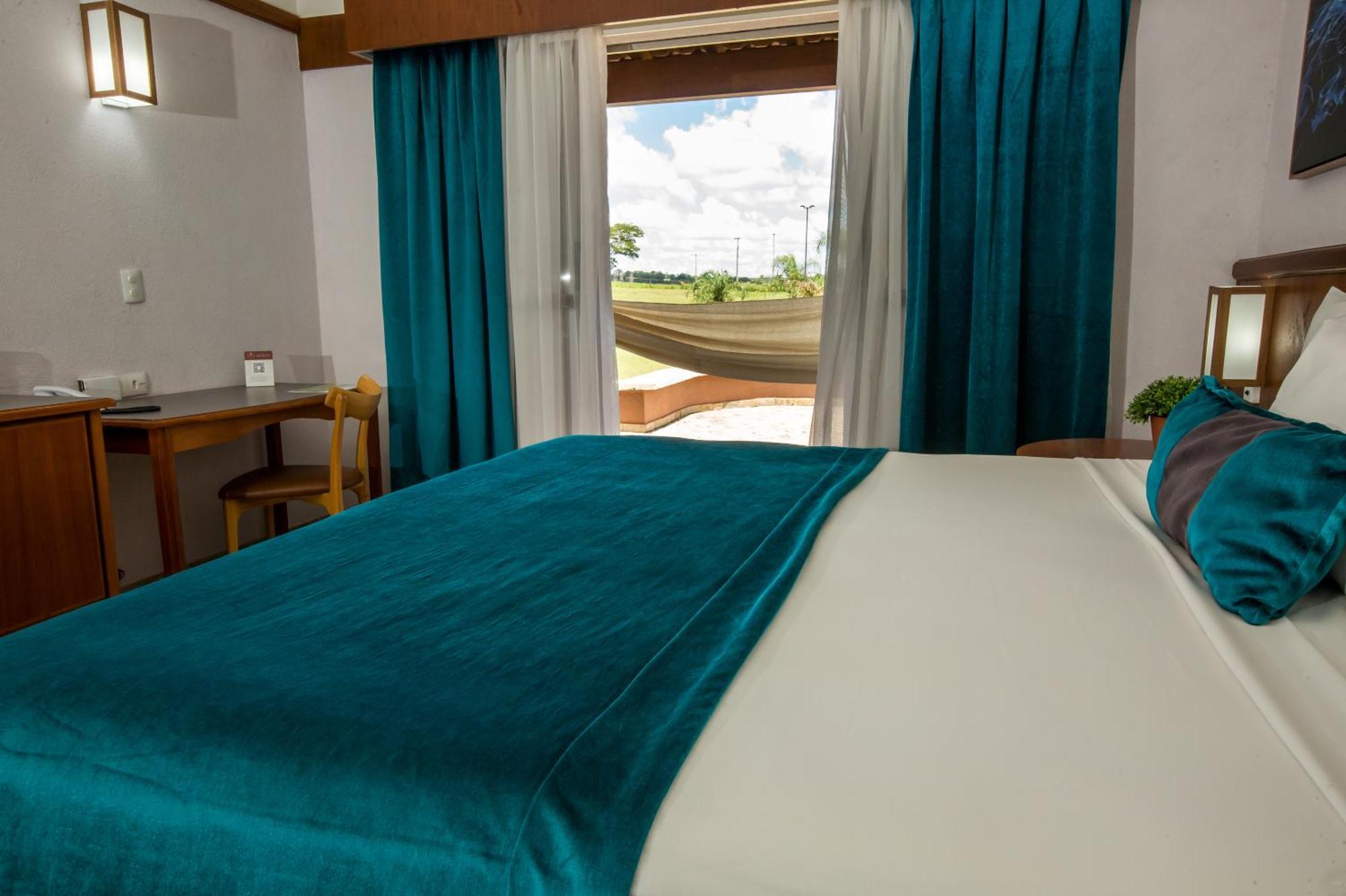 Blue Tree Thermas De Lins Resort Luaran gambar
